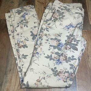 1st Kiss Floral Print Skinny Jeans.  Size 5.